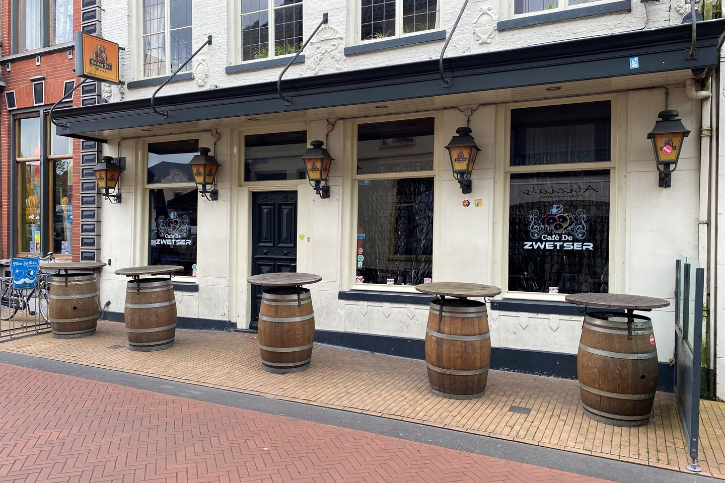 Bekijk foto 1 van Kerkstraat 1