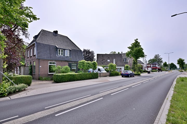 Bekijk foto 52 van Arnhemsestraat 107