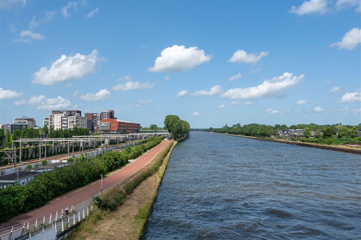 Bekijk foto 35 van Kamelenspoor 228