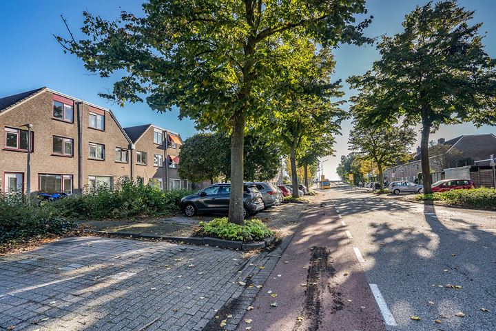 Bekijk foto 2 van Bovenlandsestraat 75