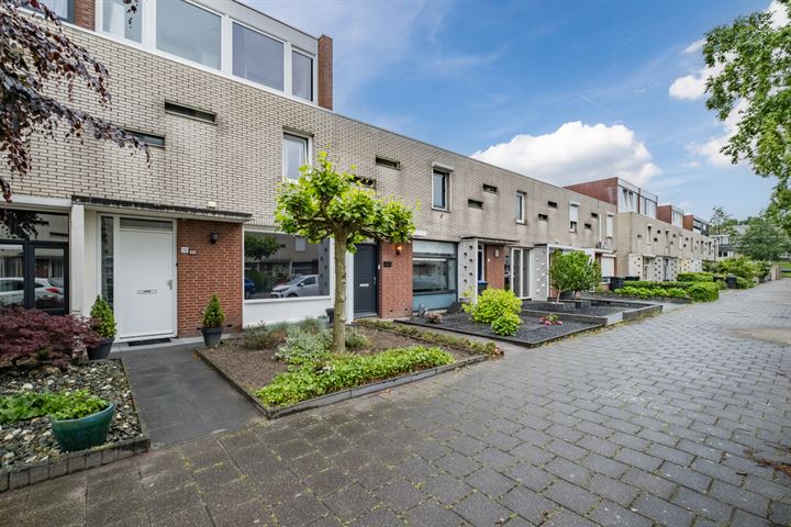 Bekijk foto 3 van Oosterbeekstraat 100