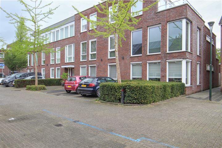 Bekijk foto 36 van Frans Staelstraat 1-01