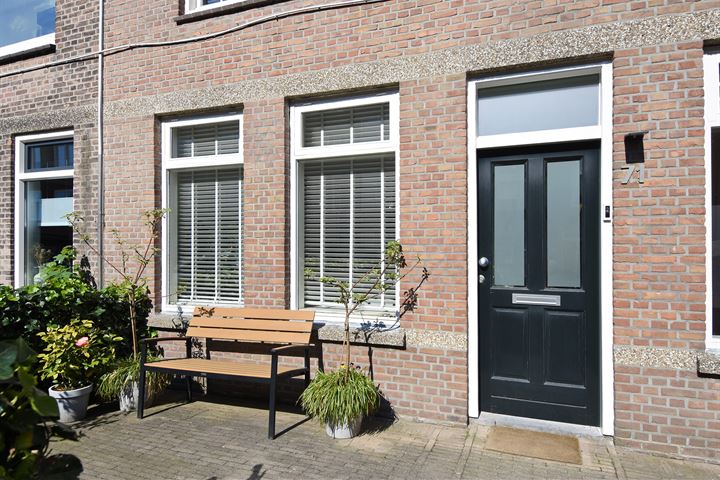 Bekijk foto 2 van Asterstraat 71