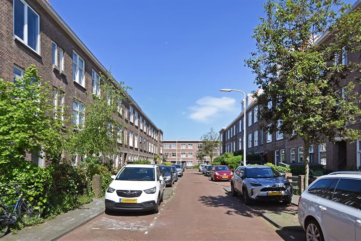 View photo 37 of Asterstraat 71