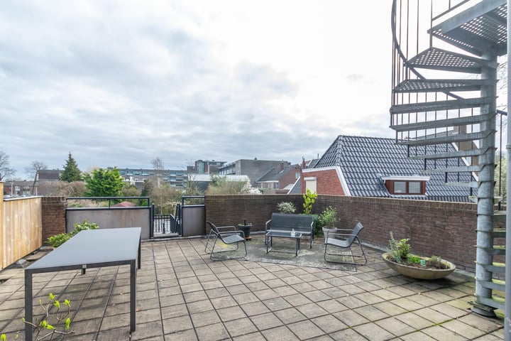 View photo 33 of Brinkstraat 37