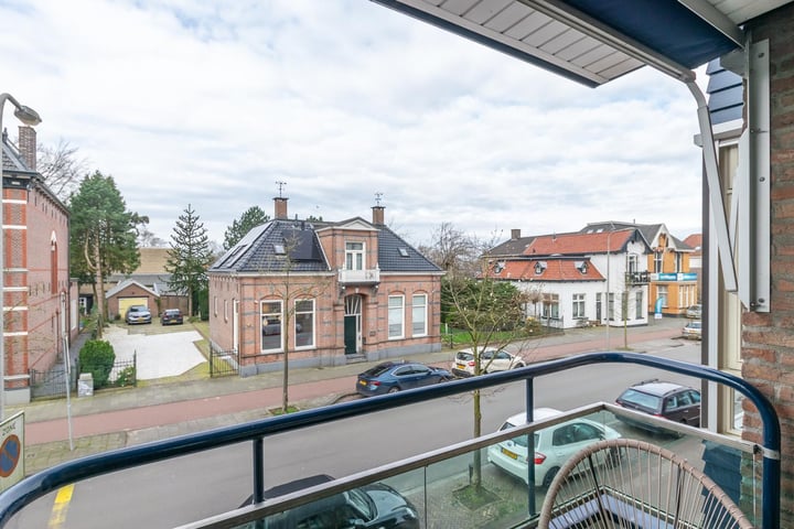 View photo 15 of Brinkstraat 37