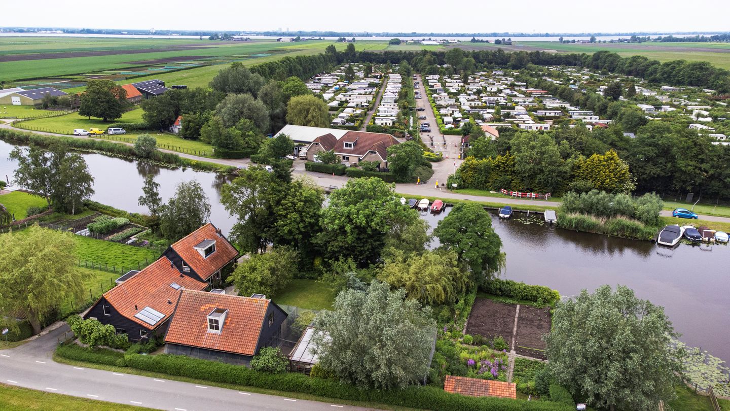 Huis te koop Vriezekoop 49 2451 CR Leimuiden [funda]
