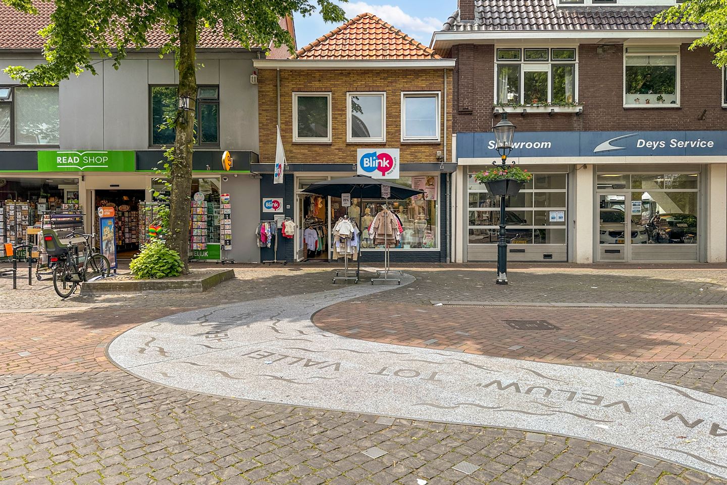 Bekijk foto 3 van Dorpsstraat 105