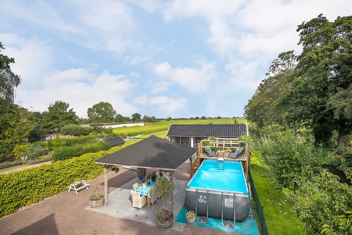 Foto 3 van Schuwacht 158