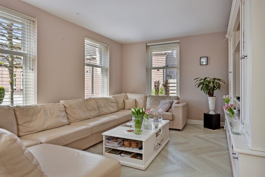 Foto 11 van Schuwacht 158