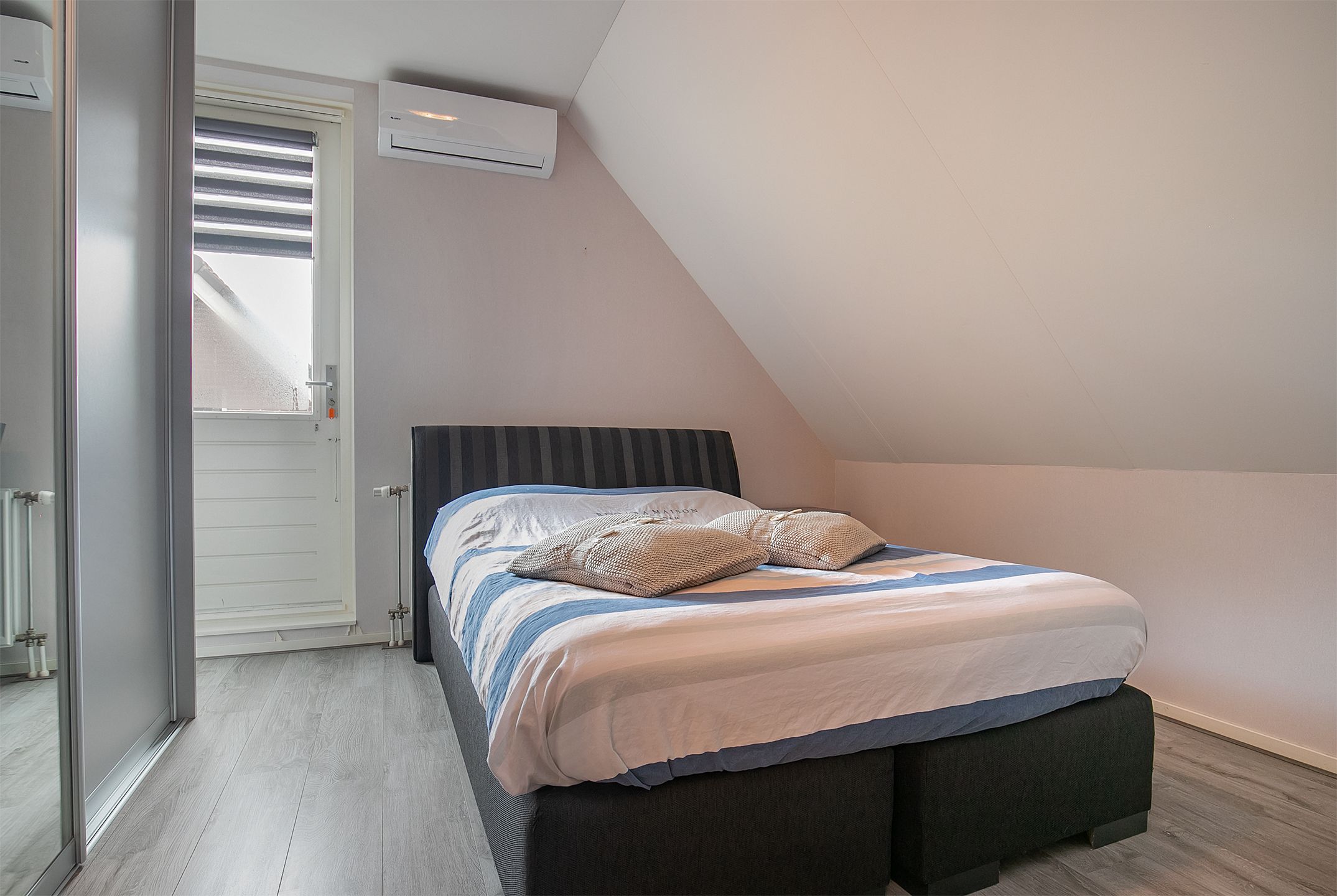 Foto 36 van Schuwacht 158