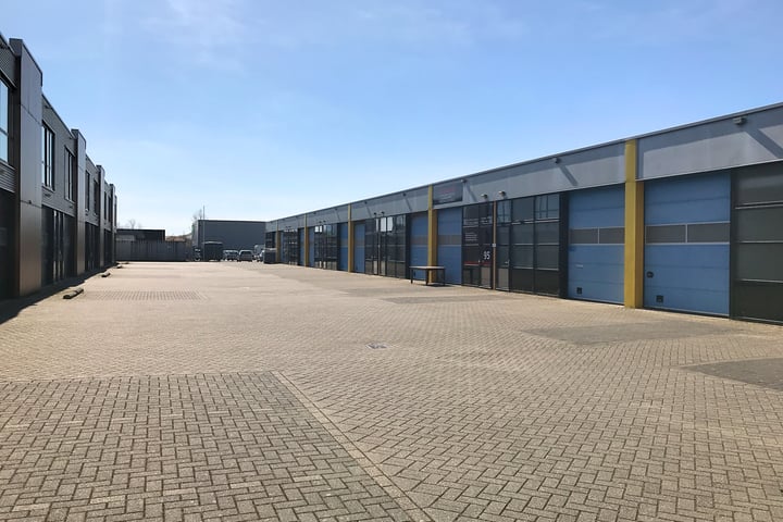 De Aar 85, Dronten