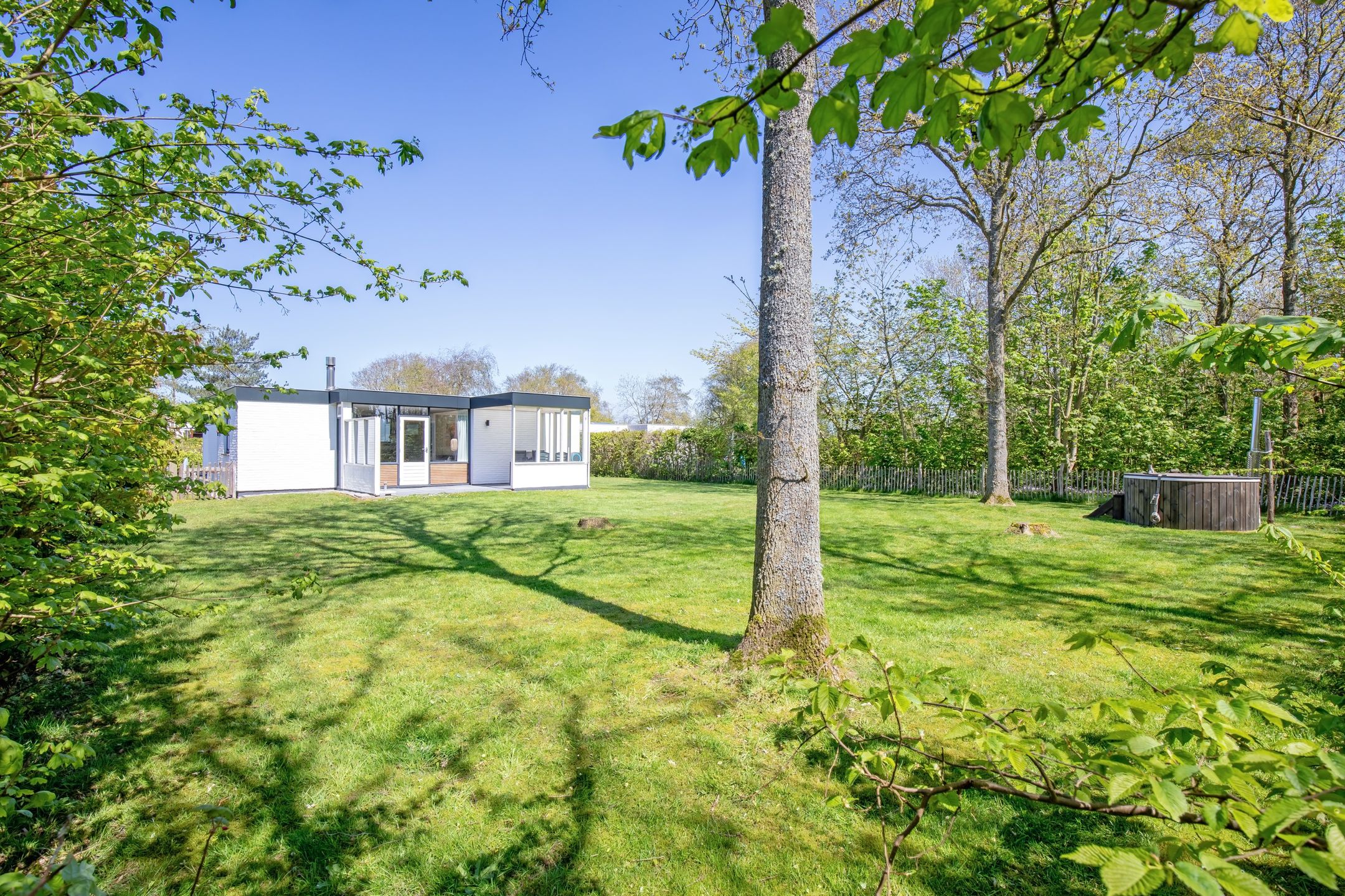 3-bedroom freehold villa in Den Burg — photo 2 of 5