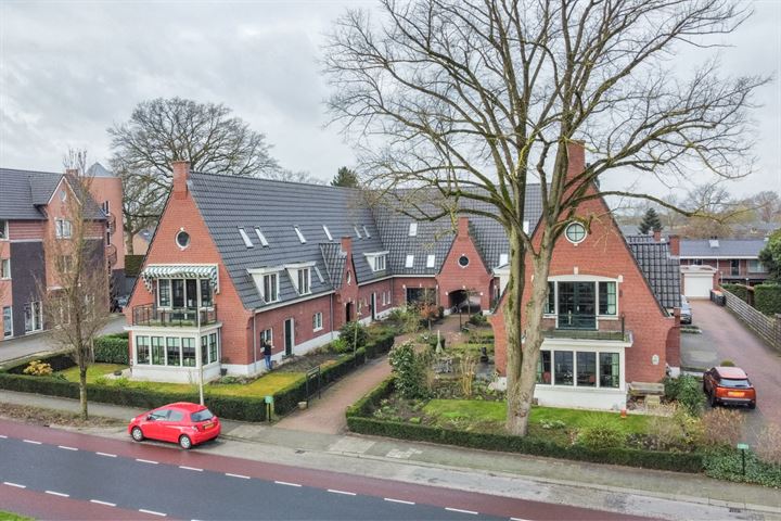 Bekijk foto 1 van Hoofdstraat 62