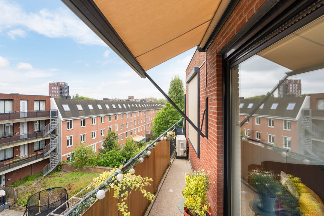 Foto 28 van Claes de Vrieselaan 165