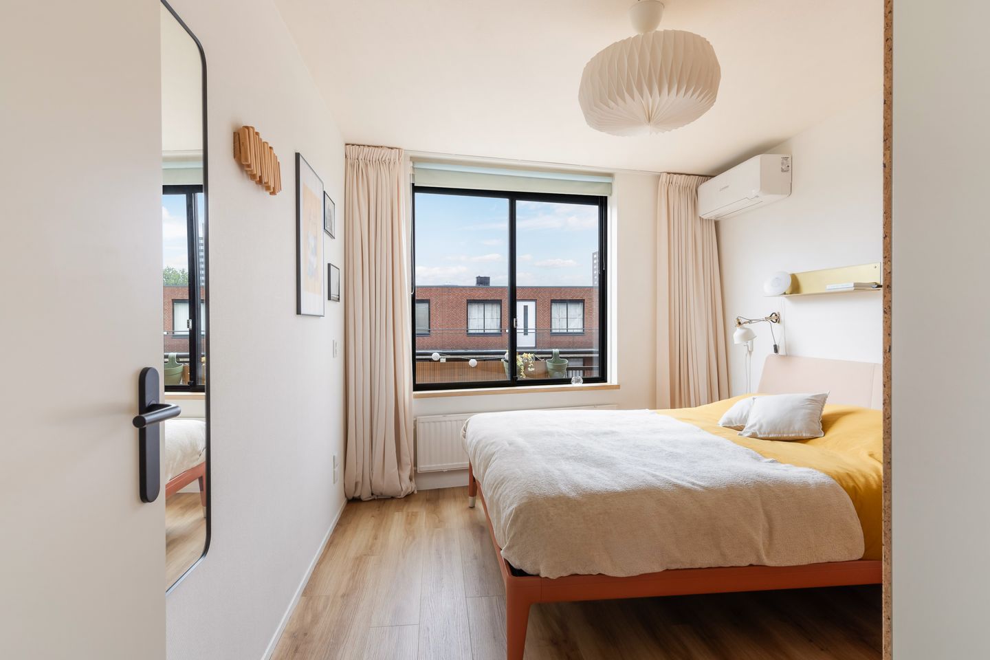 Foto 29 van Claes de Vrieselaan 165