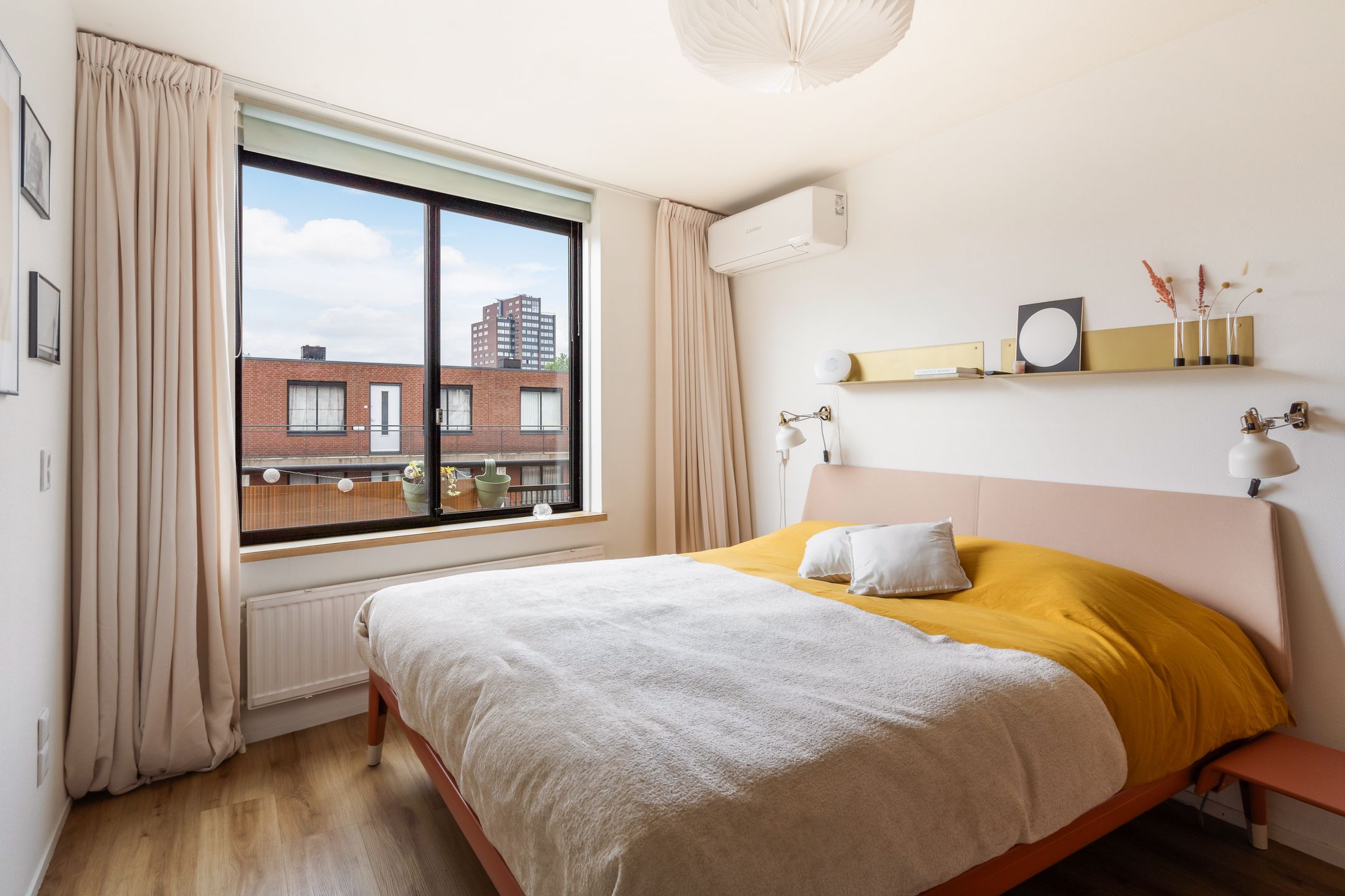 Foto 30 van Claes de Vrieselaan 165