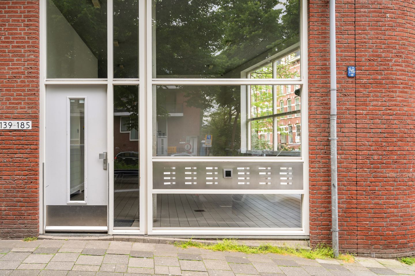 Foto 49 van Claes de Vrieselaan 165