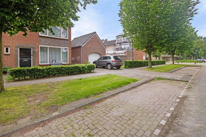 Bekijk foto 4 van Klaproosstraat 98