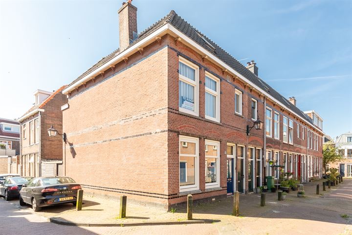 Bekijk foto 2 van Kerkhofstraat 27-ZW