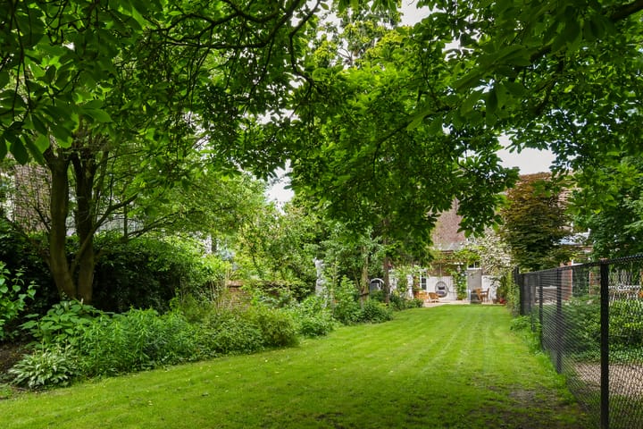 Foto 25 van Kerkstraat 4