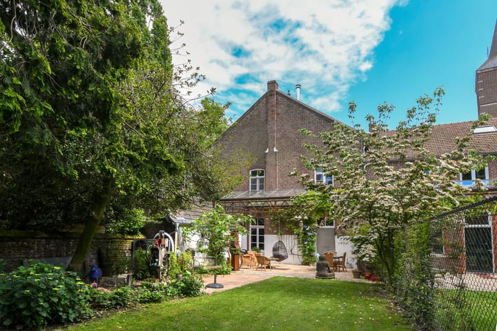 Foto 31 van Kerkstraat 4