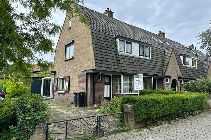 Bekijk foto 1 van Wijkamplaan 45