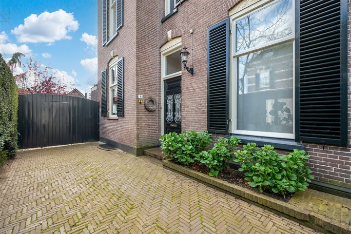 Bekijk foto 44 van Zutphensestraat 10