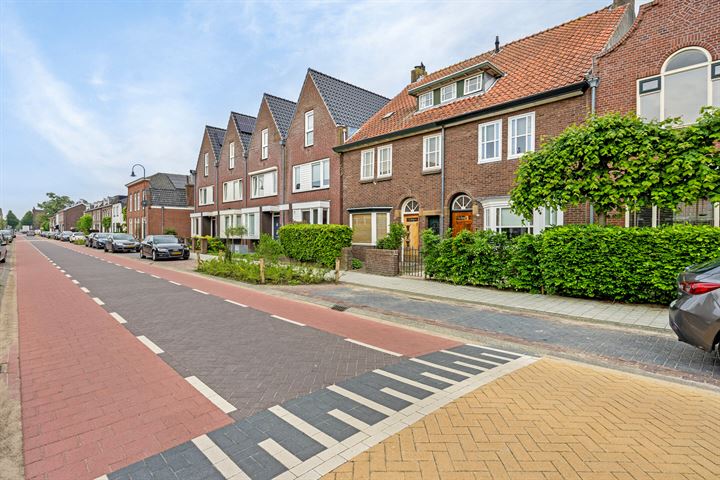 Bekijk foto 42 van St. Antoniusstraat 21-B