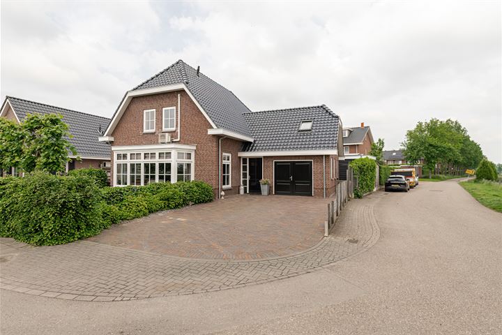 Bekijk foto 36 van Uiterdijk 31