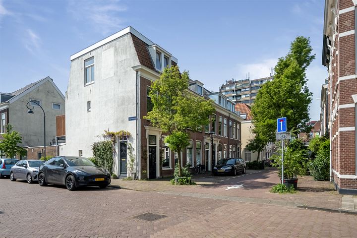 Bekijk foto 32 van Parkstraat 20