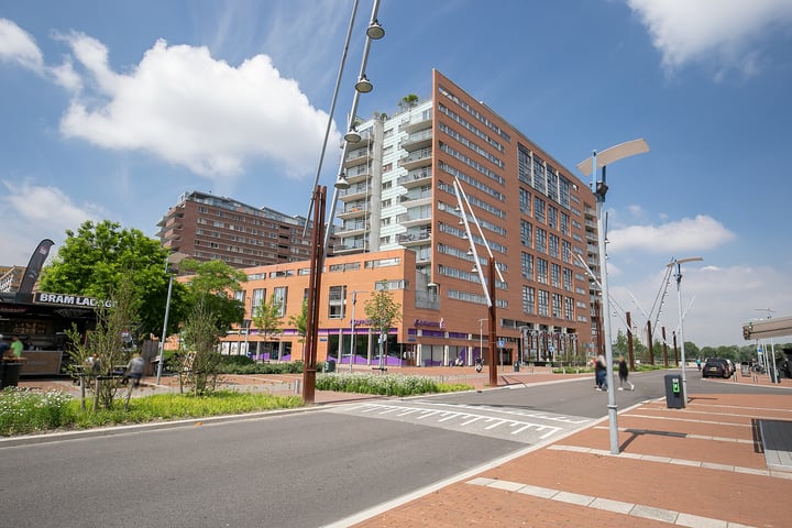 Puck van Heelstraat 144