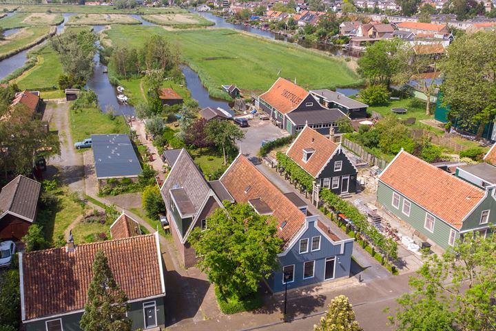 Bekijk foto 3 van J.J. Allanstraat 447