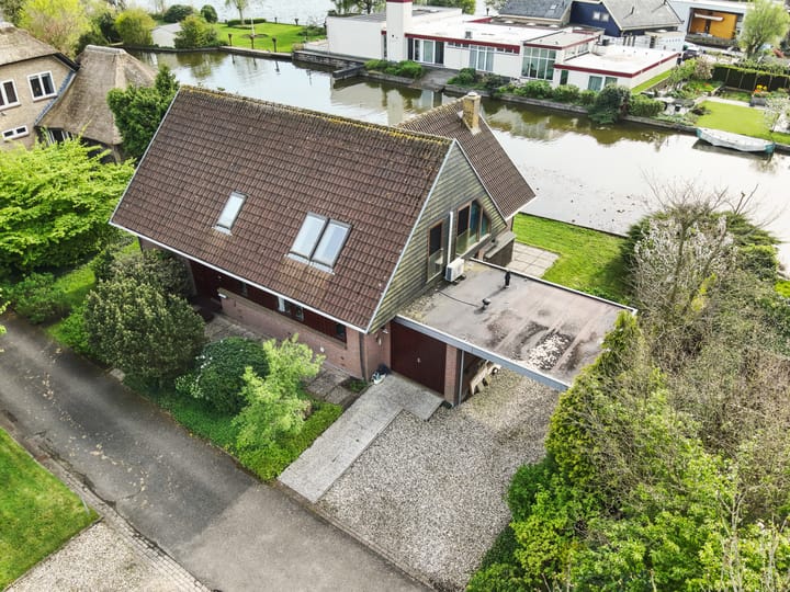 Foto 38 van Zuideinde 32-E