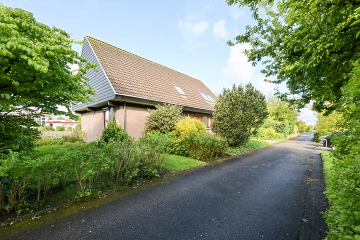 Foto 40 van Zuideinde 32-E