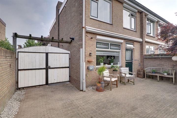 Bekijk foto 42 van Schelfhoutstraat 15