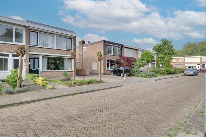 Bekijk foto 47 van Schelfhoutstraat 15