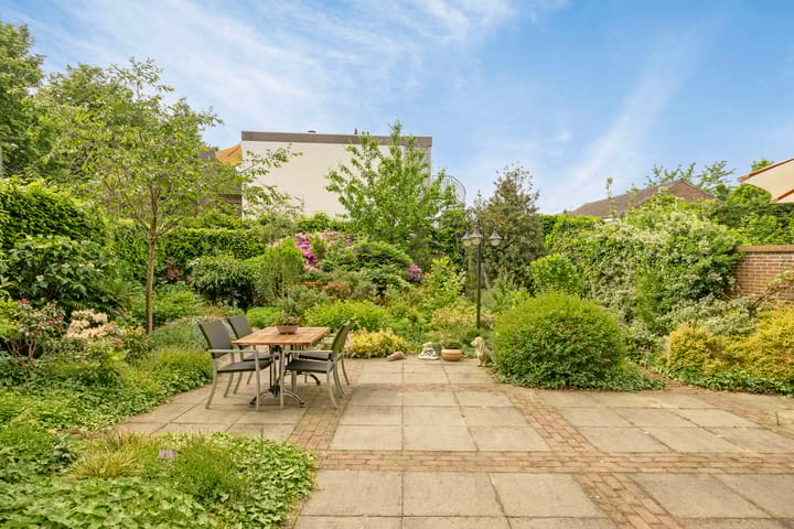 Foto 51 van Kerkplein 22