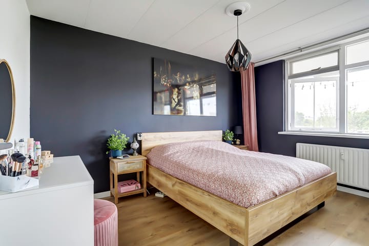 Foto 42 van Zwaluwstraat 202