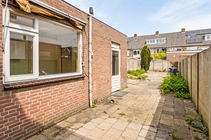 Bekijk foto 19 van Besoyensestraat 109