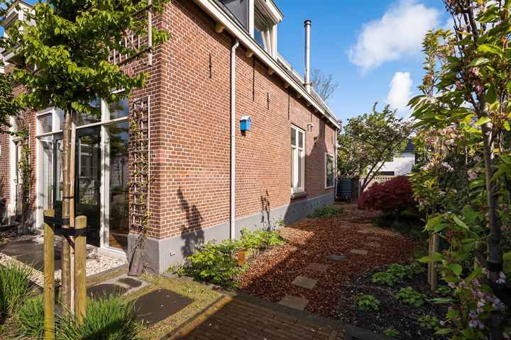 Bekijk foto 23 van Voorstraat 121