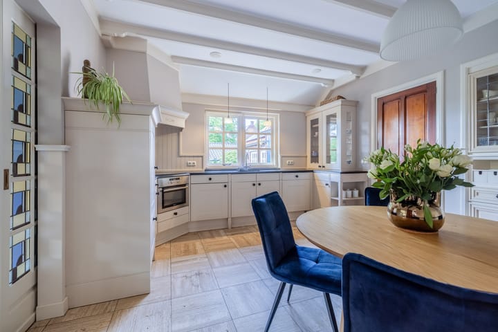 Foto 18 van Sint Josephplein 13