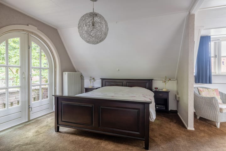 Foto 23 van Sint Josephplein 13