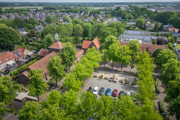 Foto 41 van Sint Josephplein 13