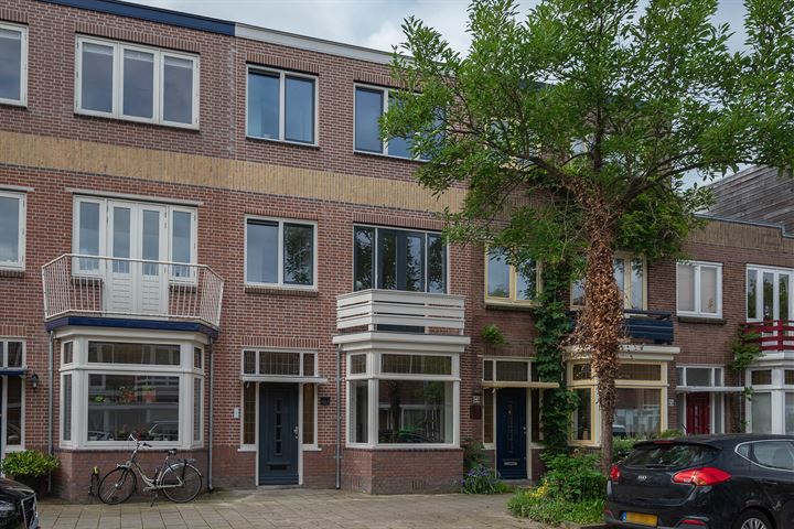 Bekijk foto 1 van Stuyvesantstraat 21