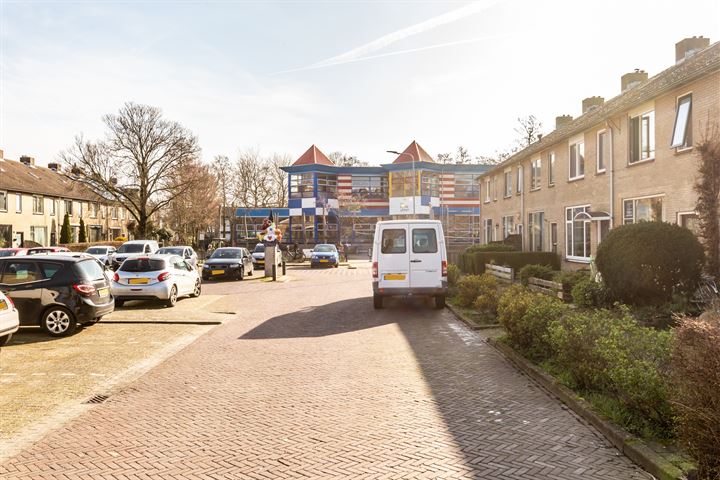 Bekijk foto 42 van Roerdompstraat 20