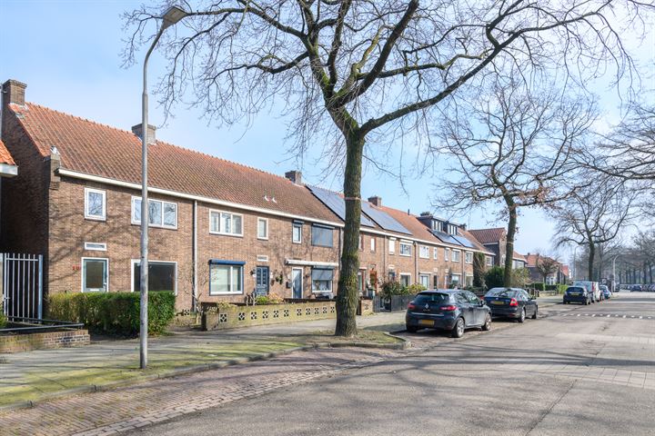 Bekijk foto 3 van Niersstraat 80