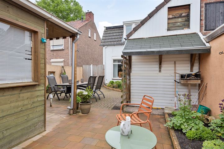 View photo 21 of Rigtersbleekstraat 65