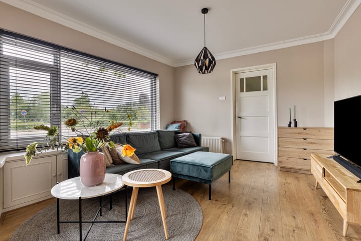 Foto 13 van Parallelweg 1