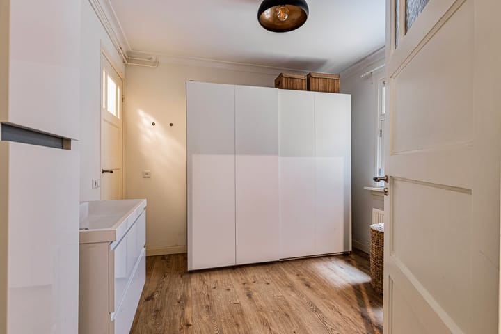 Foto 21 van Parallelweg 1